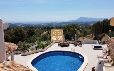 Fantastic villa with panoramic sea views and private tennis court.